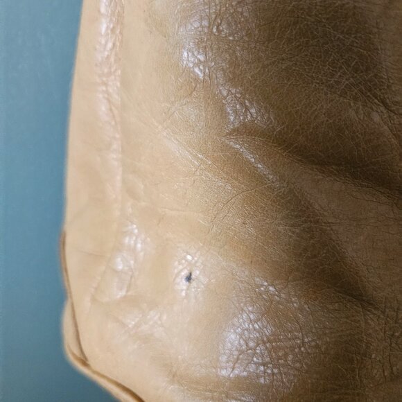 Maurizio Taiuti | Soft Yellow Leather Bucket Shoulder Bag City Vibe Style - Picture 12 of 15